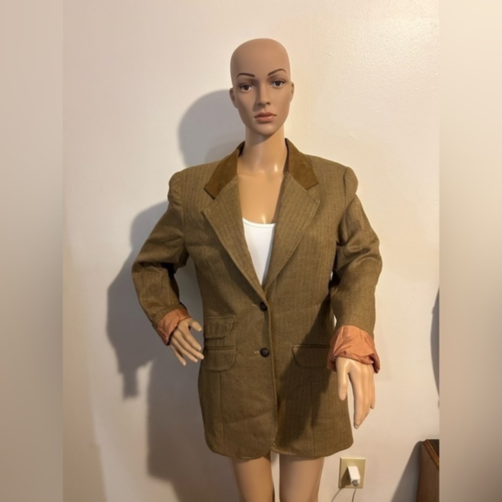 Nice coat good condition Bushwacker USA